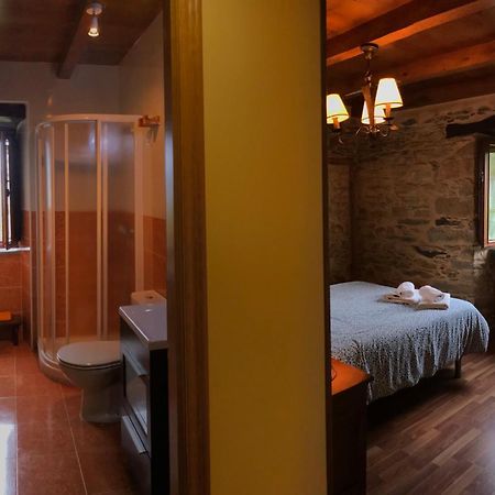 Apartamentos Rurales Tia Vicenta 圣埃乌拉利亚德奥斯科斯 外观 照片